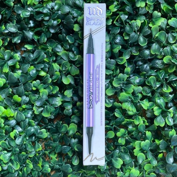 Prestige Makeup Medley Retail $187 - Picture 2 of 16